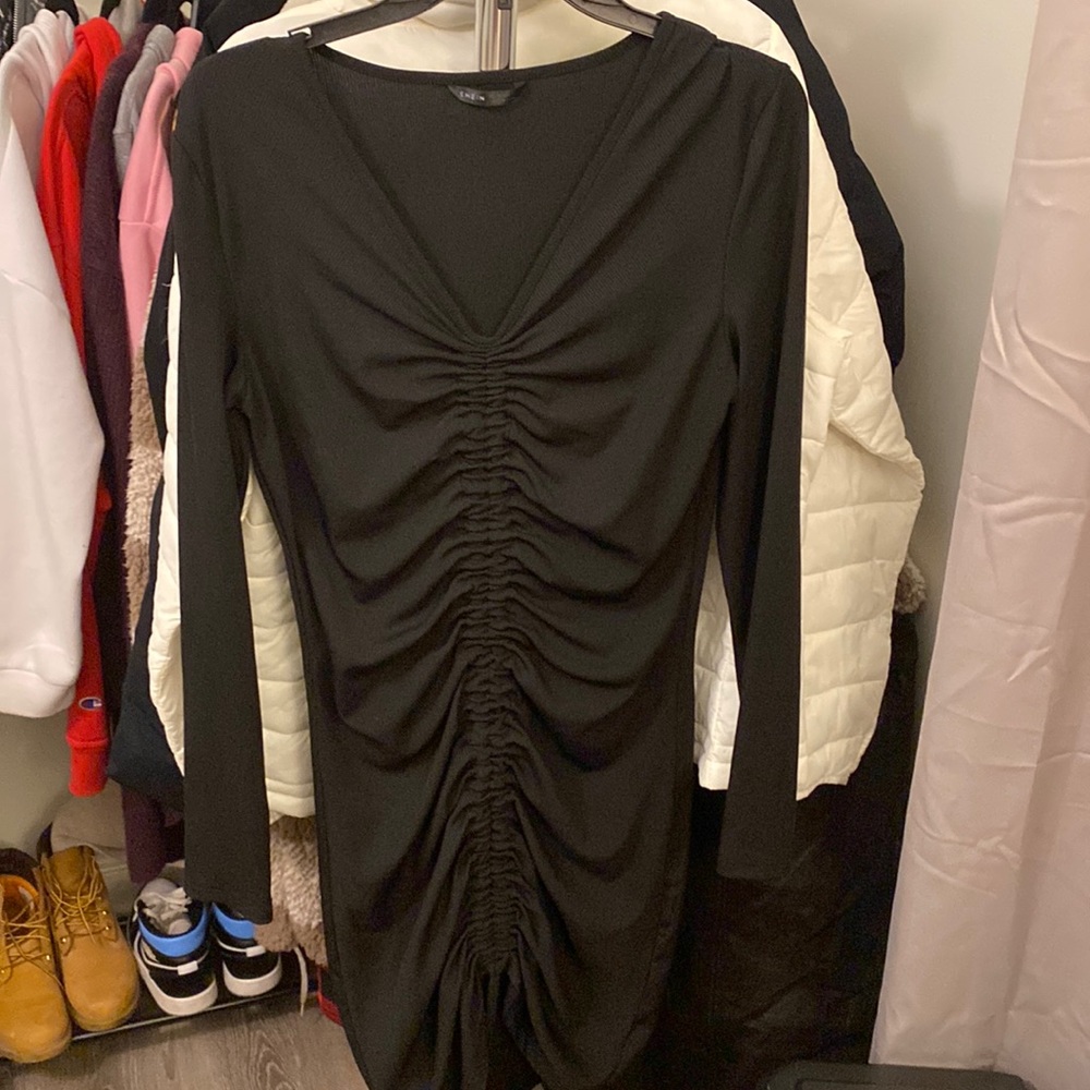 Black slim dress.